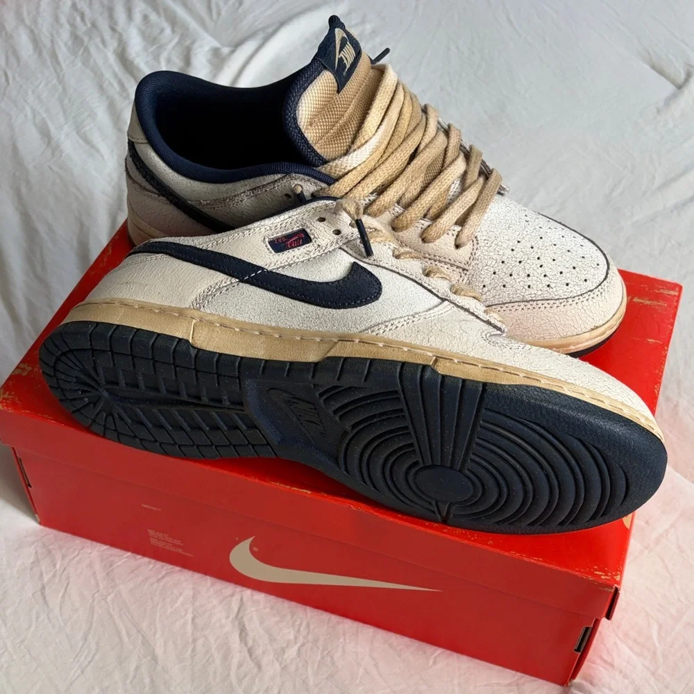 Nike Dunk Low SP / Stranger Things / Phantom and Midnight Navy / Size 11 - Picture 7 of 13